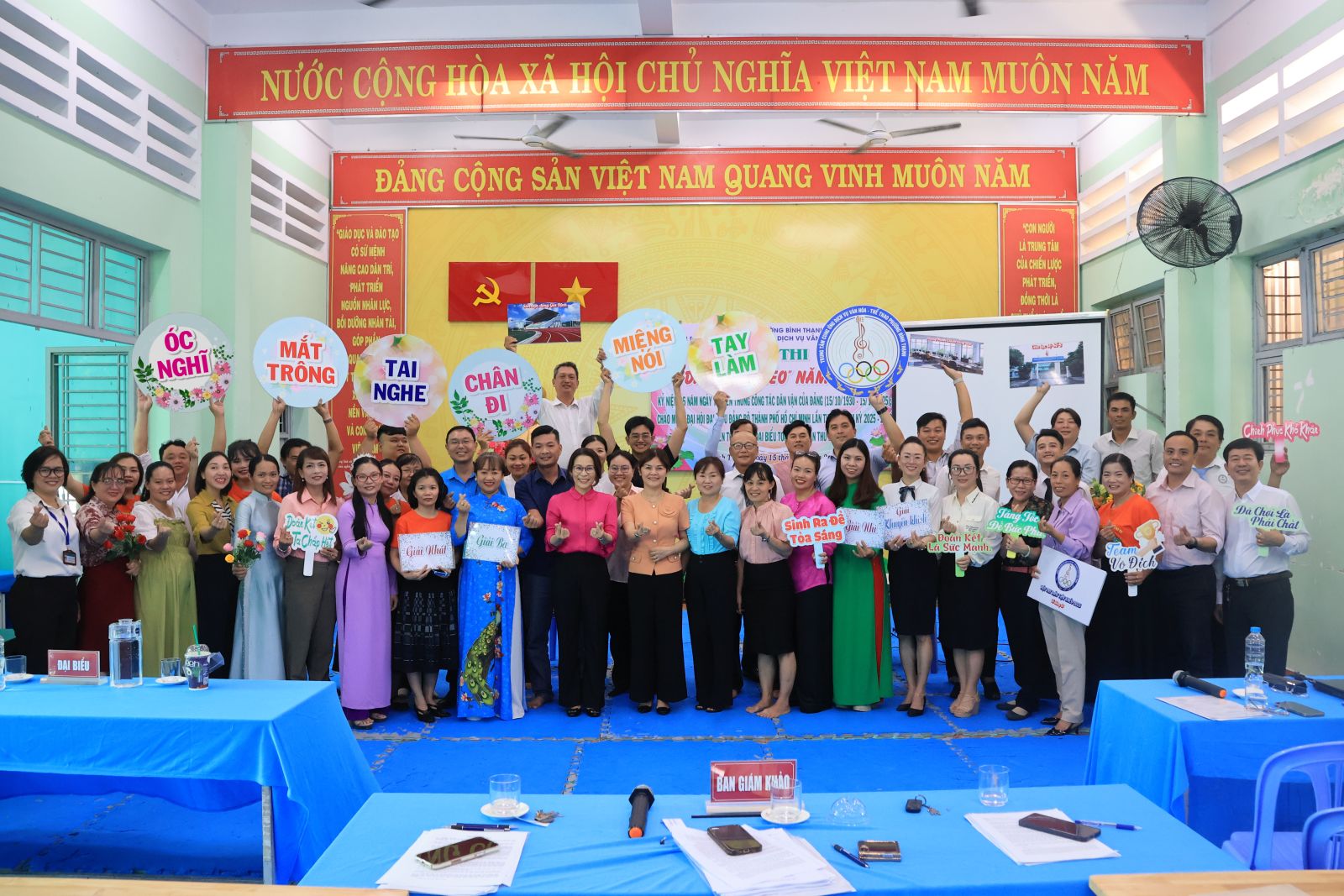 Chi bộ Trung tâm Cung ứng Dịch vụ Văn hóa – Thể thao phường Bình Thạnh tổ chức hội thi Dân vận khéo năm 2025